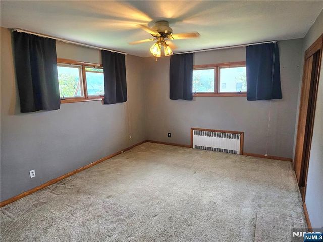 734 Lake Avenue, Lyndhurst, NJ 07071