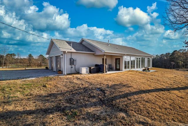 279 Eagles Ln Lane, Bismarck, AR 71929