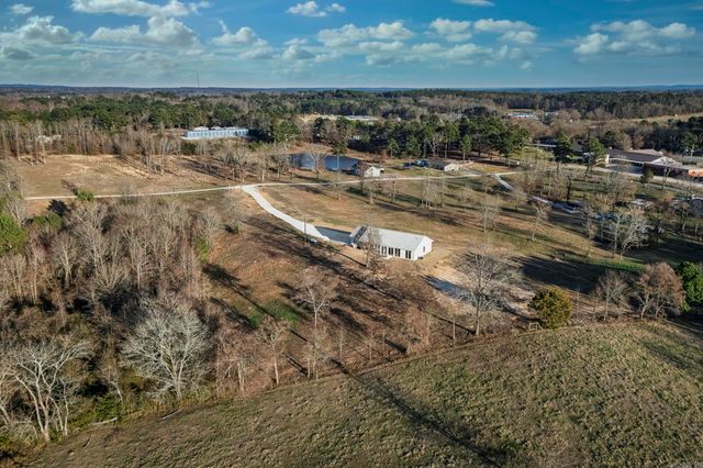 279 Eagles Ln Lane, Bismarck, AR 71929