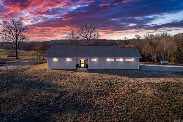 279 Eagles Ln Lane, Bismarck, AR 71929