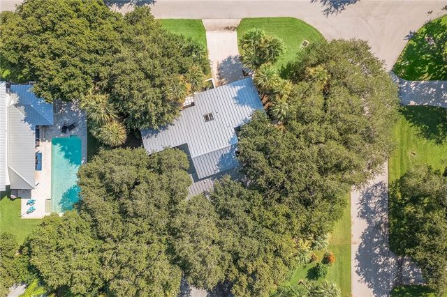 1190 Atocha Way, Vero Beach, FL 32963