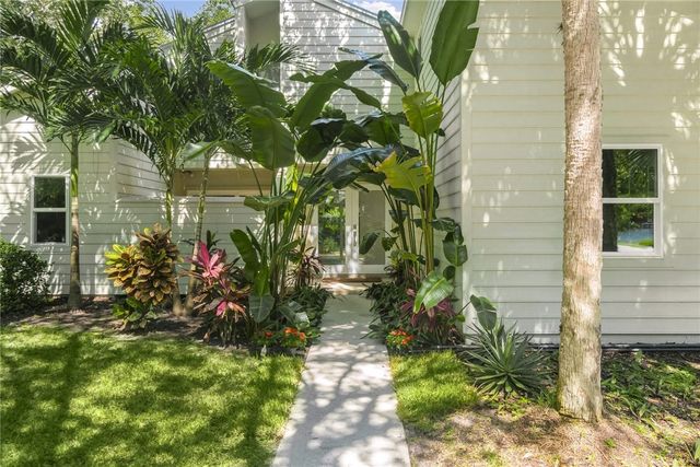 1190 Atocha Way, Vero Beach, FL 32963