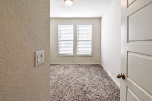 155 Connor, San Antonio, TX 78253