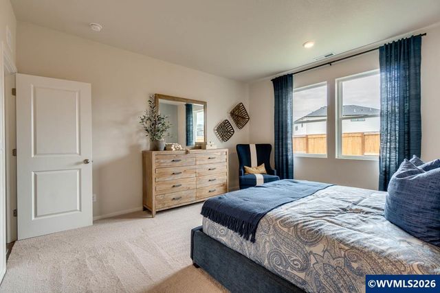 4951 Dilling Av NE, Salem, OR 97301