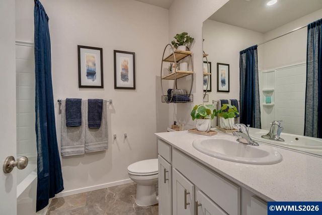 4951 Dilling Av NE, Salem, OR 97301