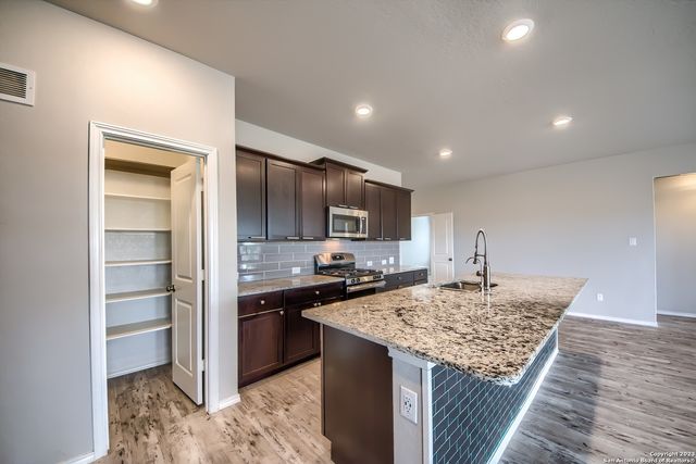 1828 heather glen, New Braunfels, TX 78130