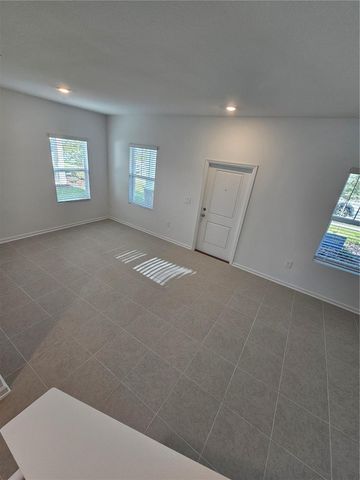 2144 RIDER RAIN LN, Apopka, FL 32703