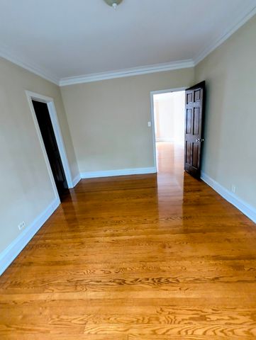 6703 N Greenview Avenue 3C, Chicago, IL 60626