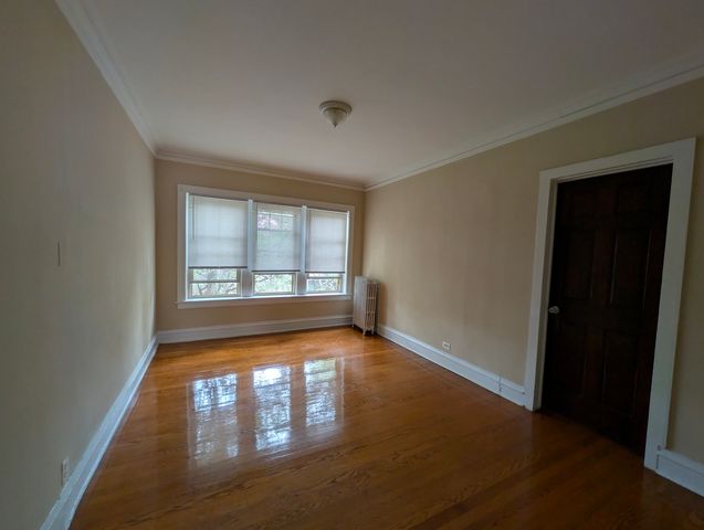 6703 N Greenview Avenue 3C, Chicago, IL 60626