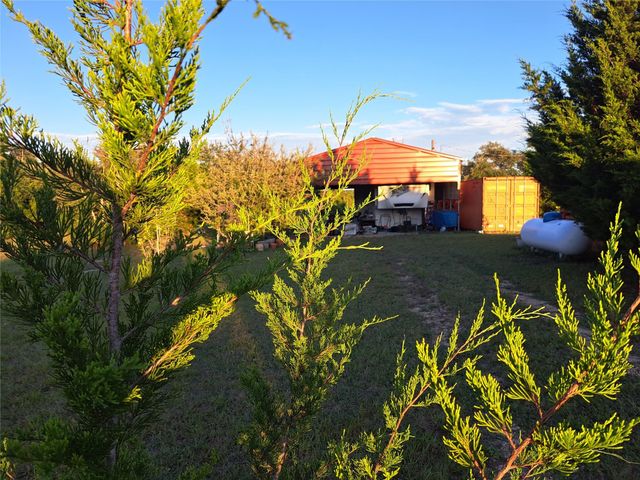 7442 W State Highway 159, Fayetteville, TX 78940