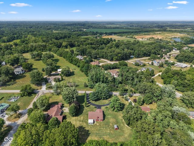7049 E Old State Road 144, Mooresville, IN 46158
