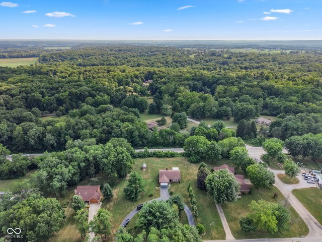 7049 E Old State Road 144, Mooresville, IN 46158