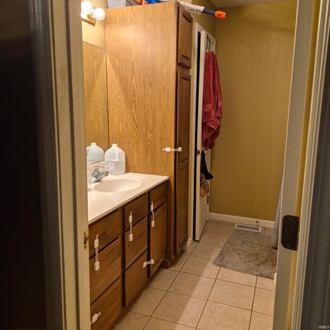 4236 S Darrell Drive, Bloomington, IN 47403