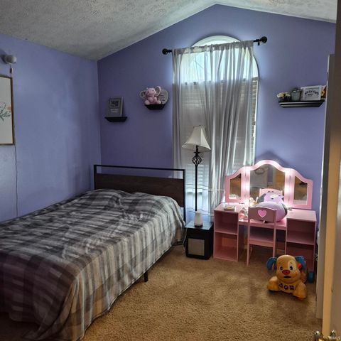 4236 S Darrell Drive, Bloomington, IN 47403