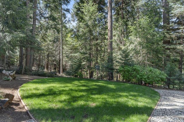 3086 Ridgecrest Way, Pollock Pines, CA 95726