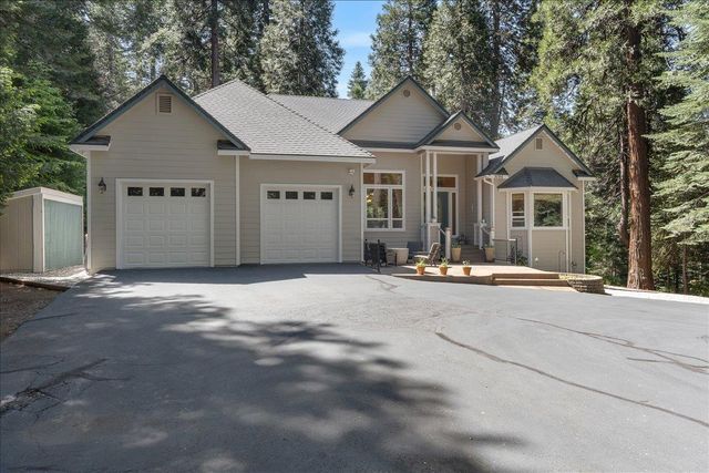 3086 Ridgecrest Way, Pollock Pines, CA 95726