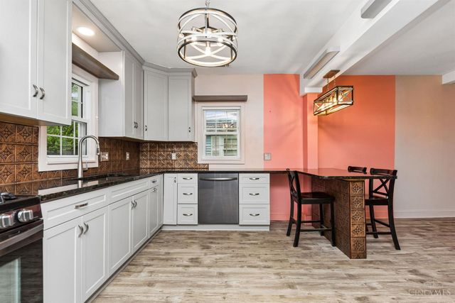 128 S East Street, Bethel, OH 45106