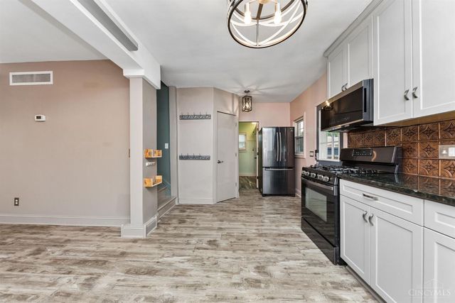 128 S East Street, Bethel, OH 45106