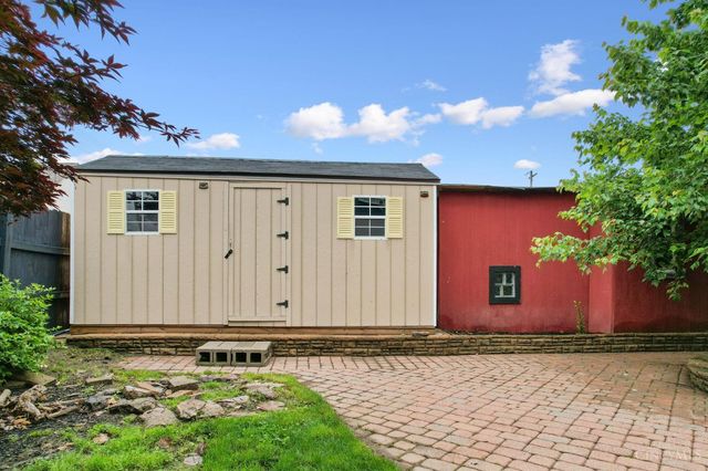 128 S East Street, Bethel, OH 45106