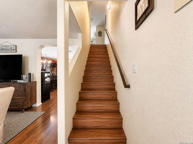 25630 Presidio Aly, Boerne, TX 78015