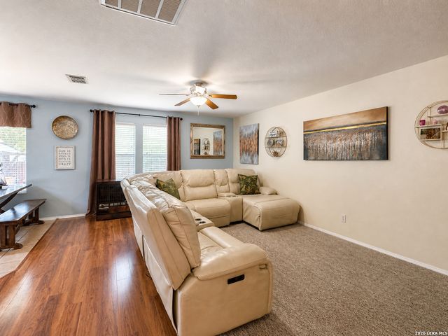 25630 Presidio Aly, Boerne, TX 78015