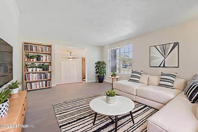 7004 WAIKIKI Road, Jacksonville, FL 32216