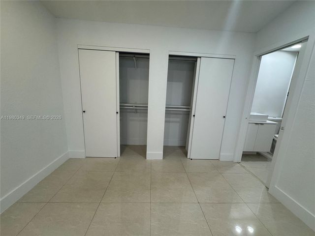 17340 NW 63rd Ave, Hialeah, FL 33015