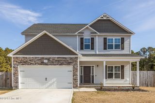 309 Sunrose Drive, Maysville, NC 28555
