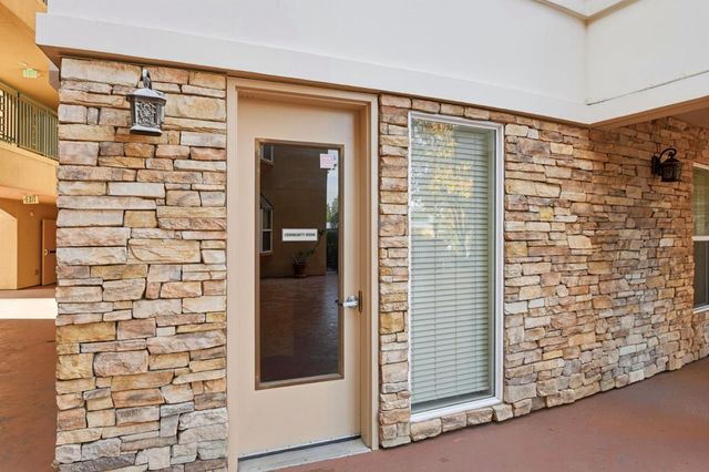 1445 Fruitdale Avenue 101, San Jose, CA 95128