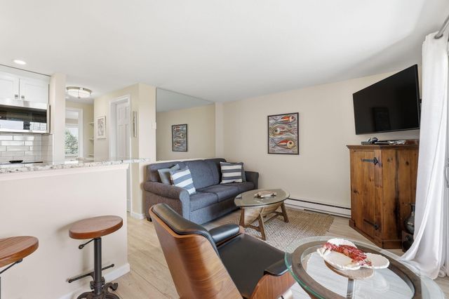 112 Old Wharf Road APT C1, Dennis Port, MA 02639