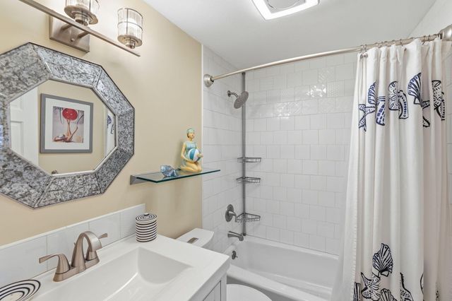 112 Old Wharf Road APT C1, Dennis Port, MA 02639