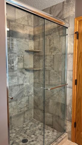 20585 Islandview Circle, Lakeville, MN 55044