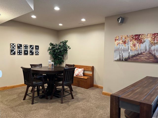 20585 Islandview Circle, Lakeville, MN 55044