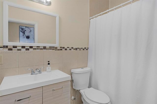 12045 NW 20th Ave, Miami, FL 33167