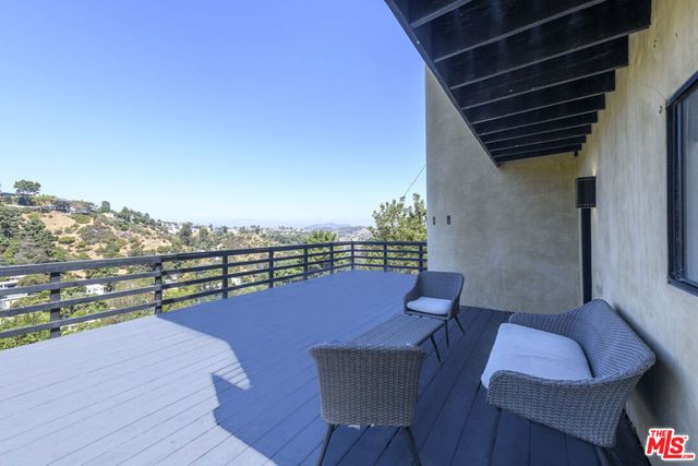 8581 Cole Crest Drive, Los Angeles, CA 90046