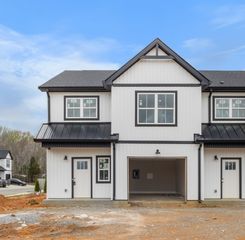166 Sango Dr Bldg 5 # 42, Clarksville, TN 37043