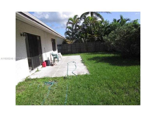 11020 SW 141 AV, Miami, FL 33186