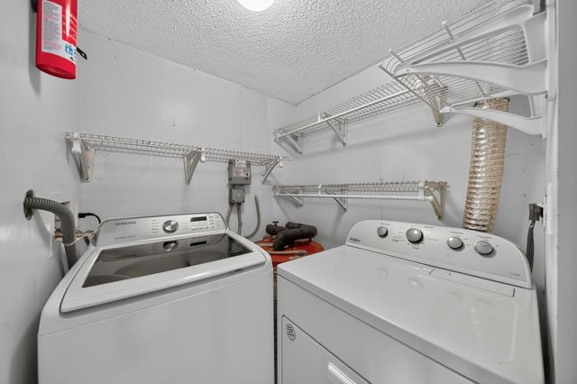 3291 NW 44th Street 2, Oakland Park, FL 33309
