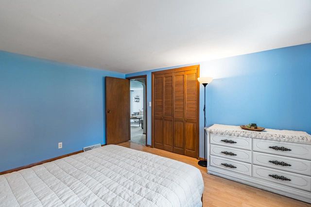 5177 REDDIN ROAD, Wisconsin Rapids, WI 54495