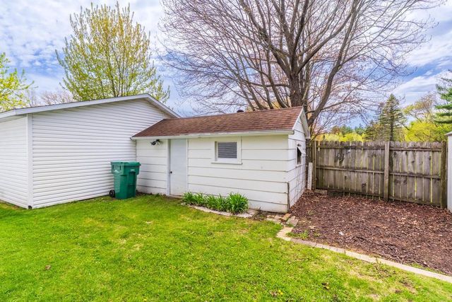 5177 REDDIN ROAD, Wisconsin Rapids, WI 54495