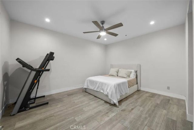5350 White Oak Avenue 113, Encino, CA 91316