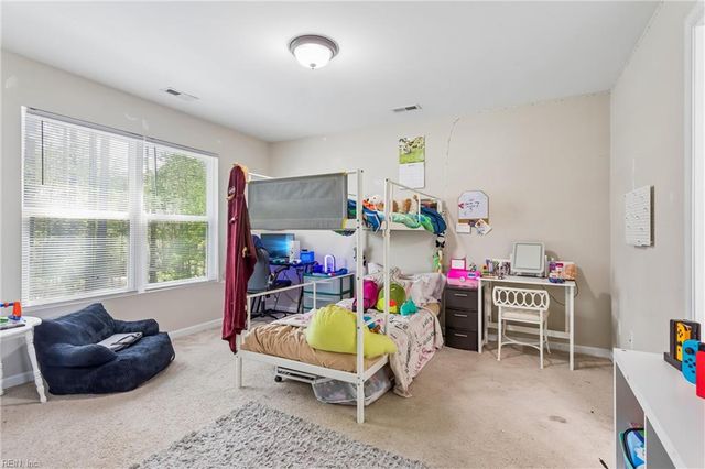 602 Westminster RCH, Smithfield, VA 23430