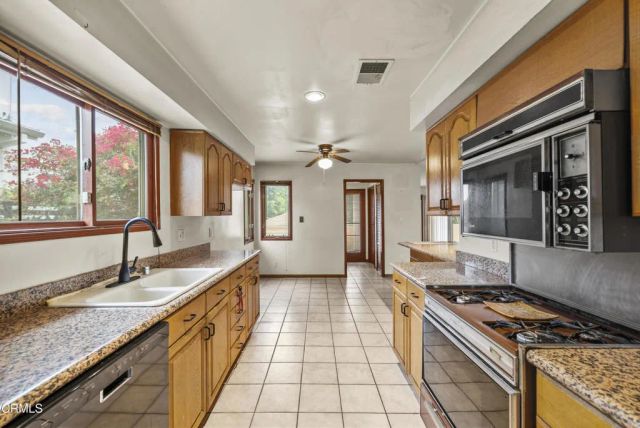 4428 Saint Clair Avenue, Los Angeles, CA 91604