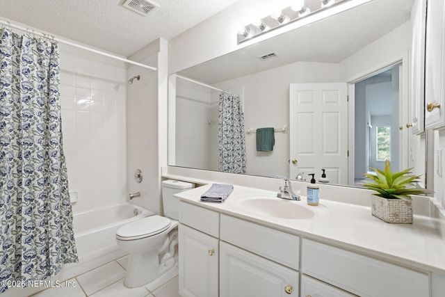 3753 SEA HAWK Street E, Jacksonville, FL 32224