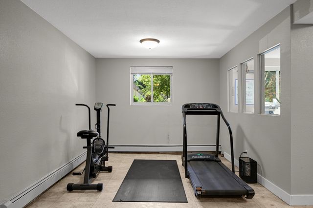 240 Wentworth Avenue W 302, West Saint Paul, MN 55118