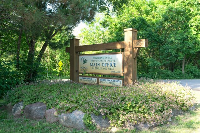 240 Wentworth Avenue W 302, West Saint Paul, MN 55118