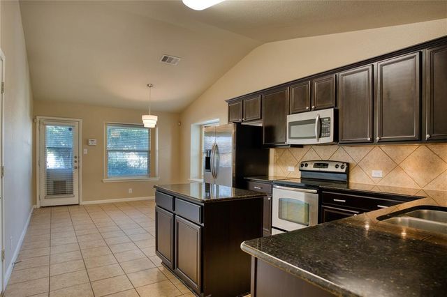 821 Gabriel Mills DR, Round Rock, TX 78664