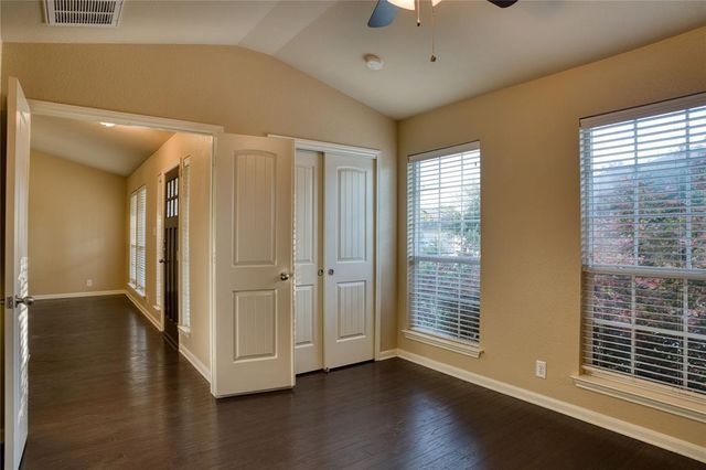 821 Gabriel Mills DR, Round Rock, TX 78664