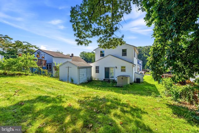 610 N STUART ST, Essex, MD 21221