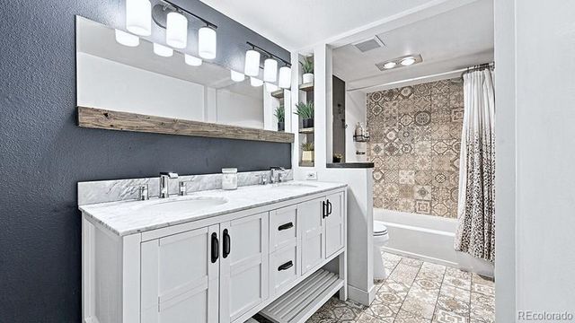 540 S Forest Street 10-103, Denver, CO 80246